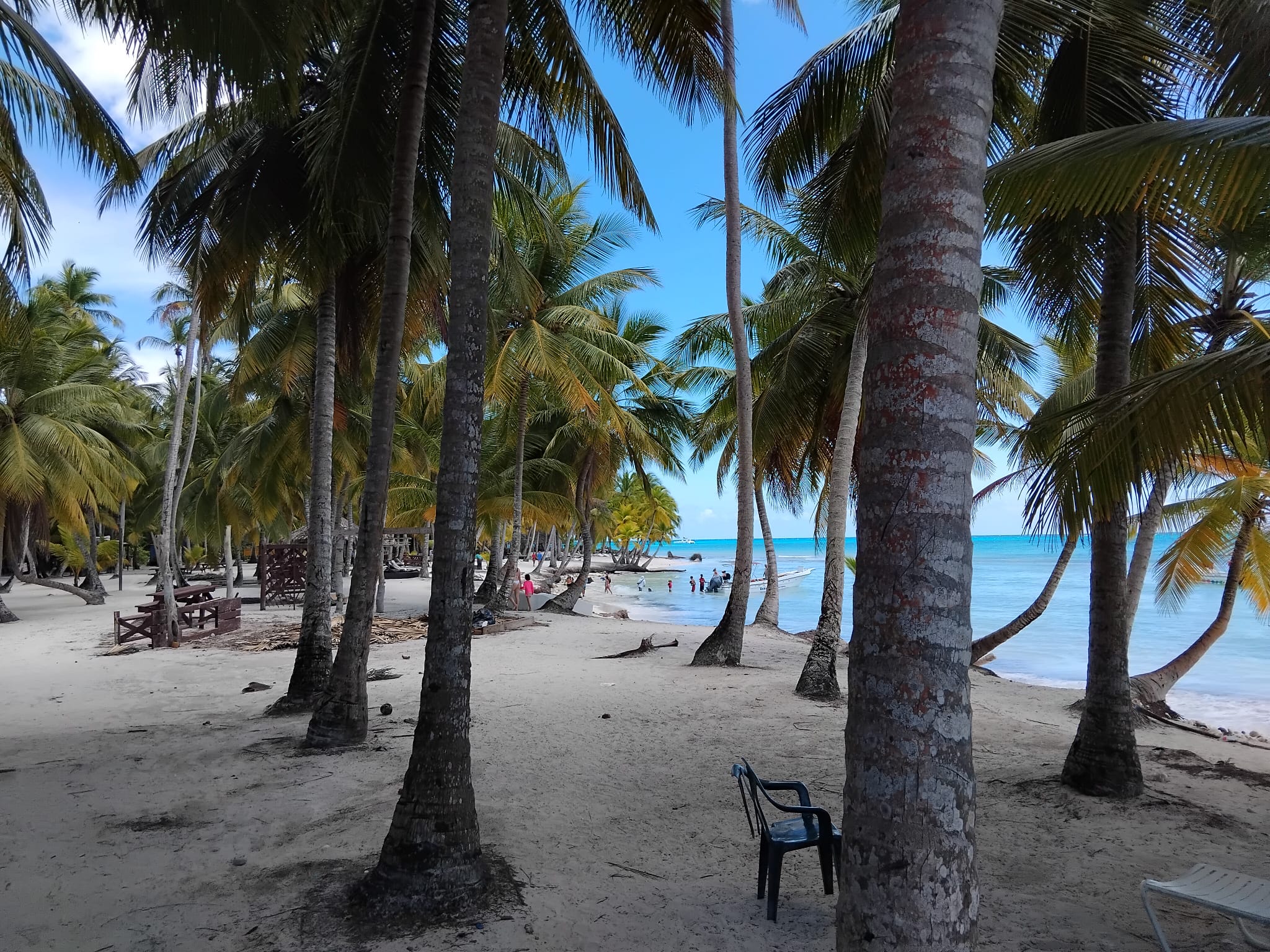 Motor-Katamaran Richtung Insel Saona